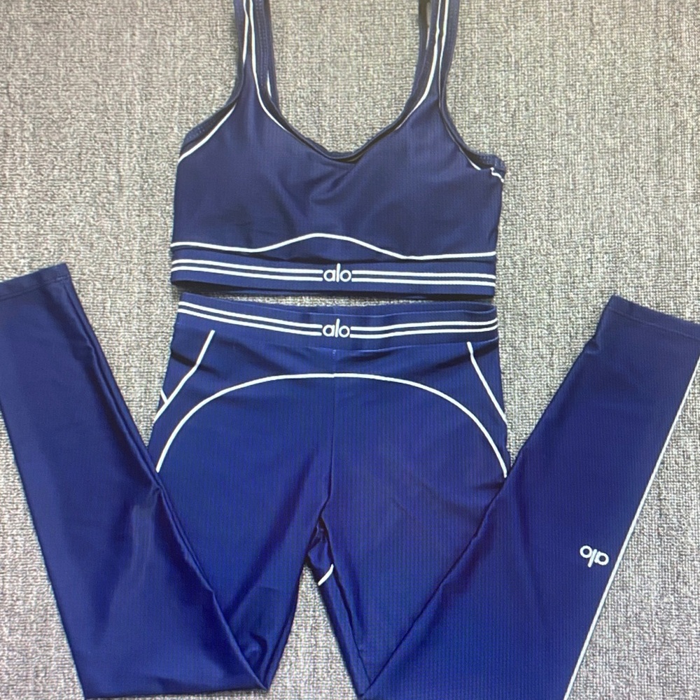 ALO Yoga Navy & White Ribbed Sports Bra and Leggings Set Size S